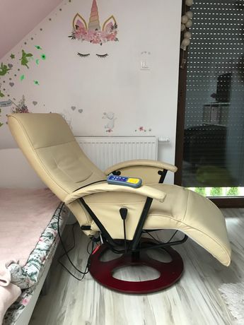 Fotel z masażem  regulowany