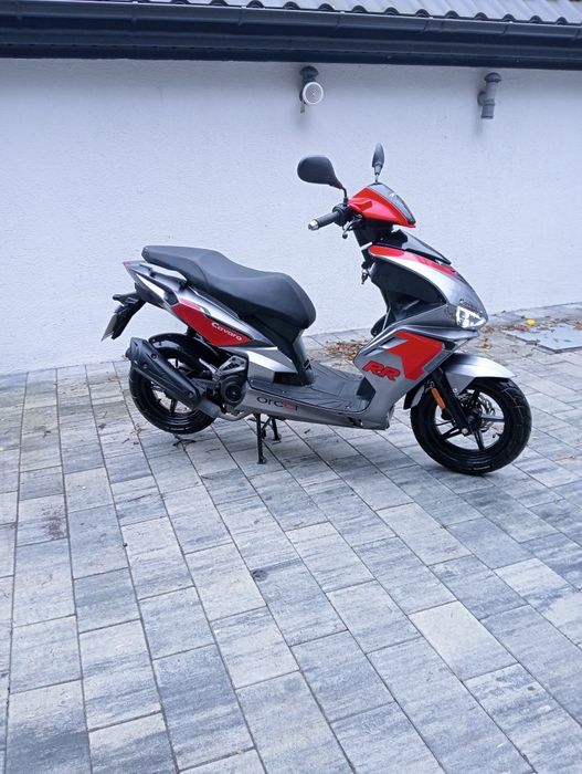Skuter orcal cavaro RR 2023 rok niski przebieg 7 tys km.