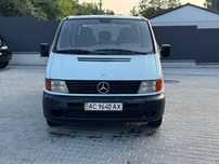 Mercedes Benz Vito