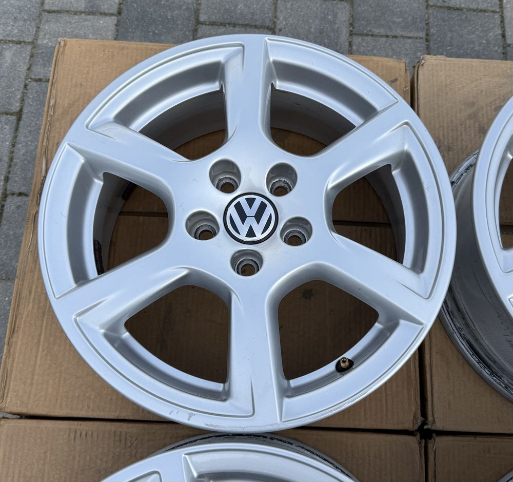 Oryginalne Felgi Volkswagen 15” 5x100 Polo T-cross Bora Golf Skoda