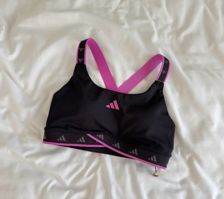 Спортивний топ adidas