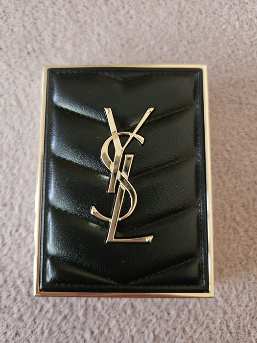 YSL Yves Saint Laurent couture mini clutch paletka Stora Dolls 100