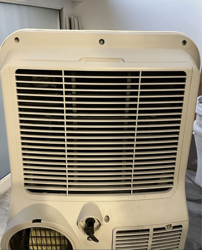 Мобильный кондиционер Neoclima NSU-12AMB (до 40 м2) с обогревом