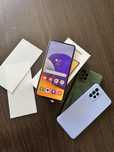 Продам Samsung A72 в ідеальному стані + 2 чохла + 2 скла в подарунок