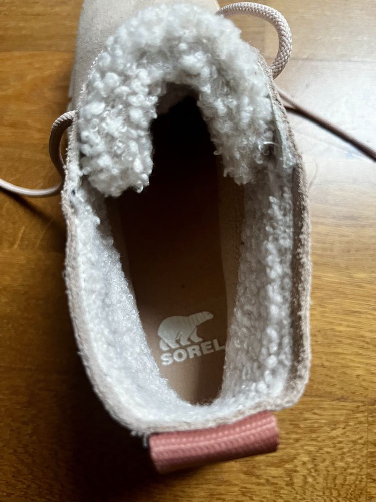 Sorel. Ocieplane eleganckie buty. Skóra. Nowe