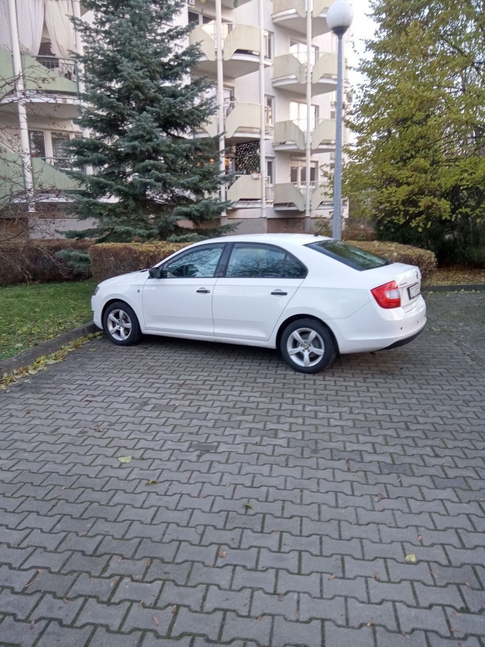 SKODA Rapid 1.2 12V MPI 75KM