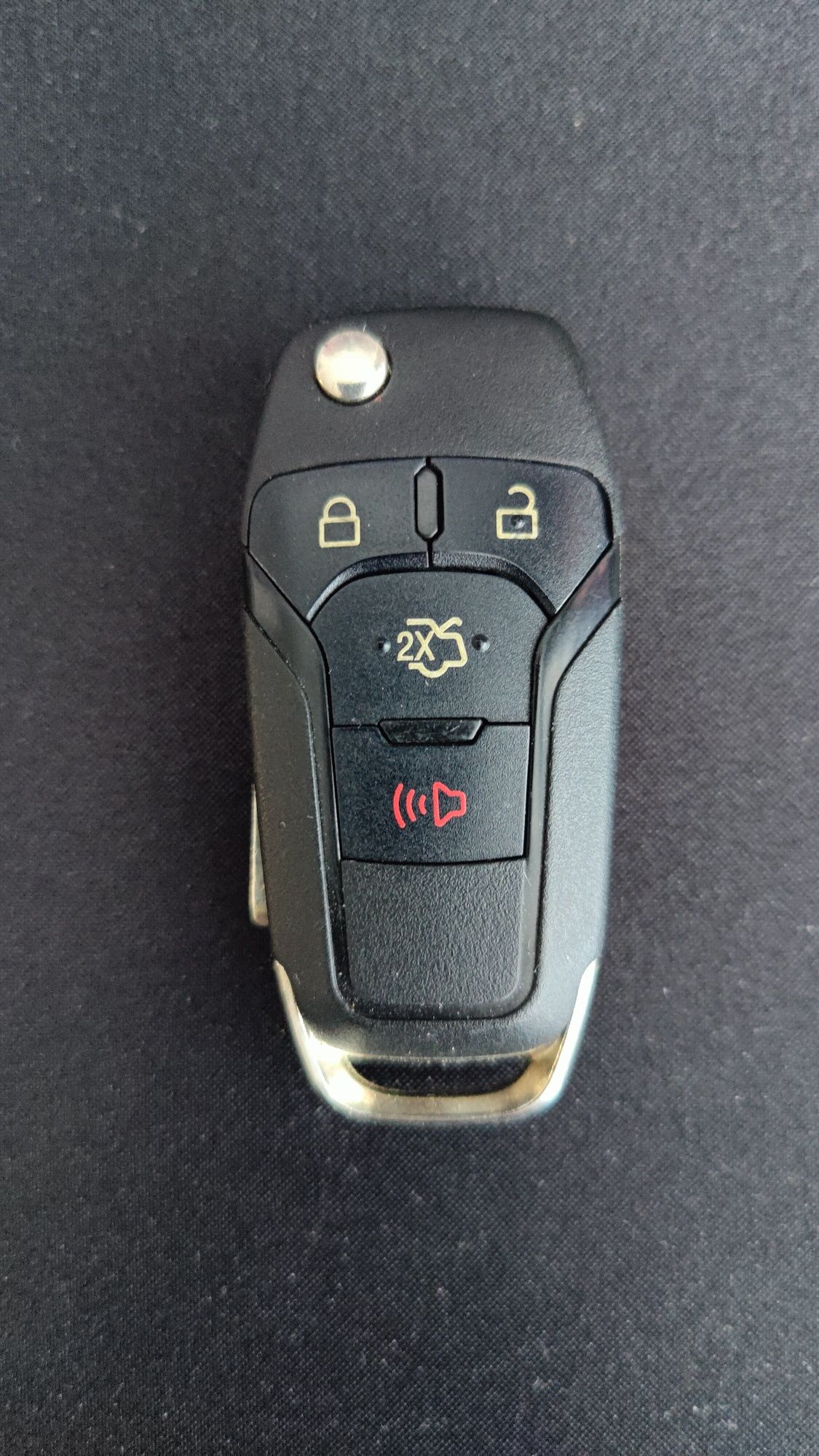 Корпус ключа Ford Fusion
