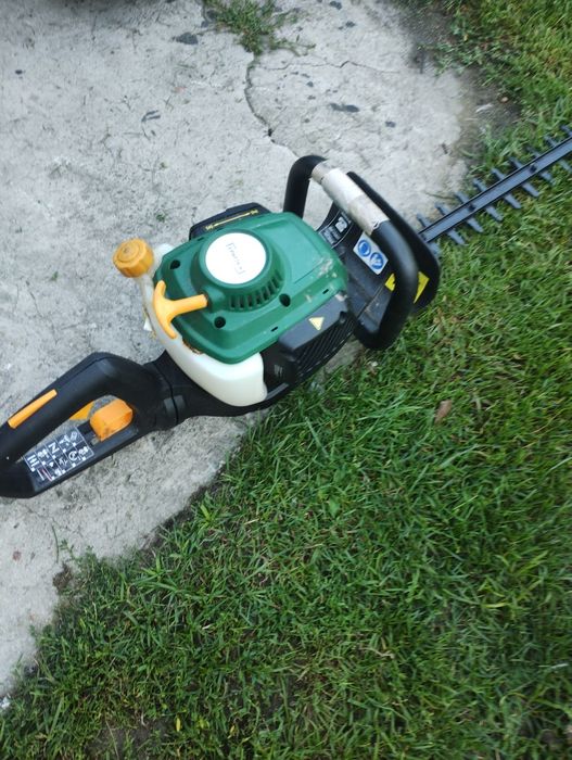 Nożyce spalinowe do żywopłotu