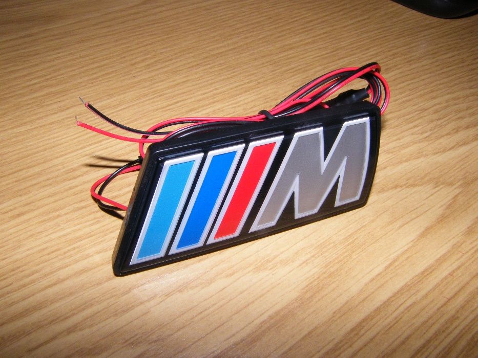 Emblemas símbolos BMW M Performance LED grelha | traseira | laterais