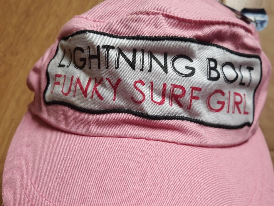 Boné Lightning Bolt 56cm NOVO