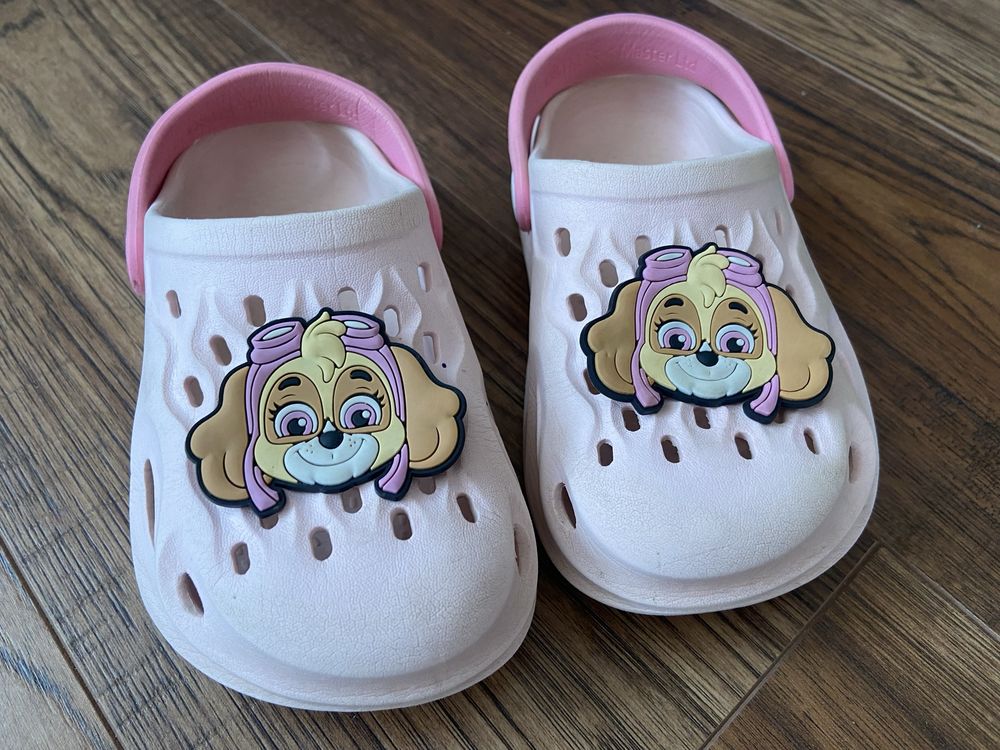 Buty dla dziewczynki