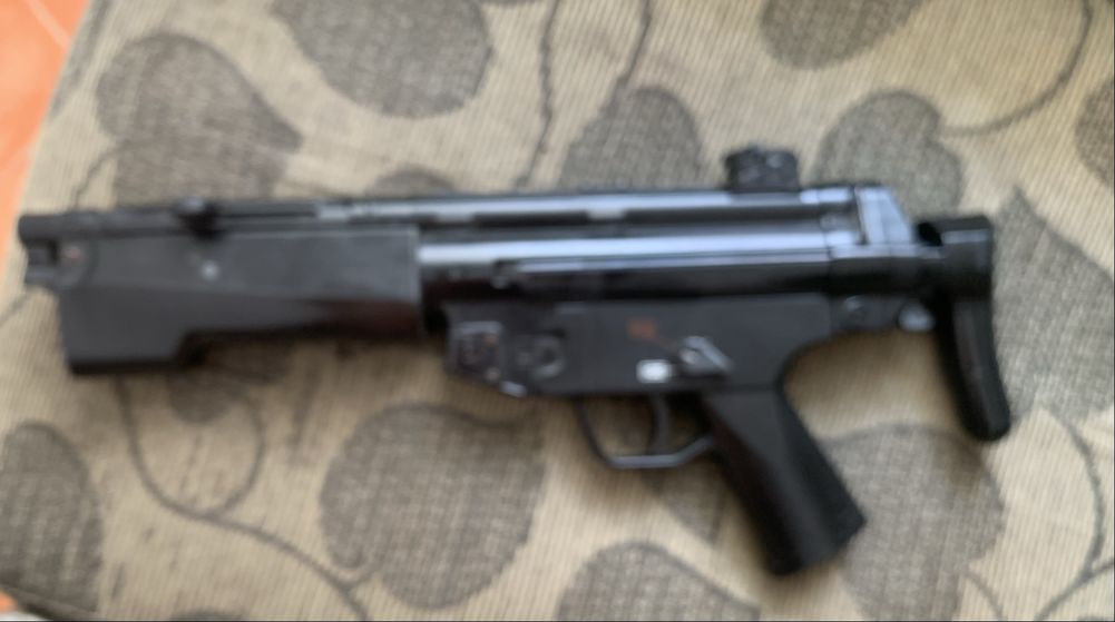 Vendo airsoft mp5, sem cargador