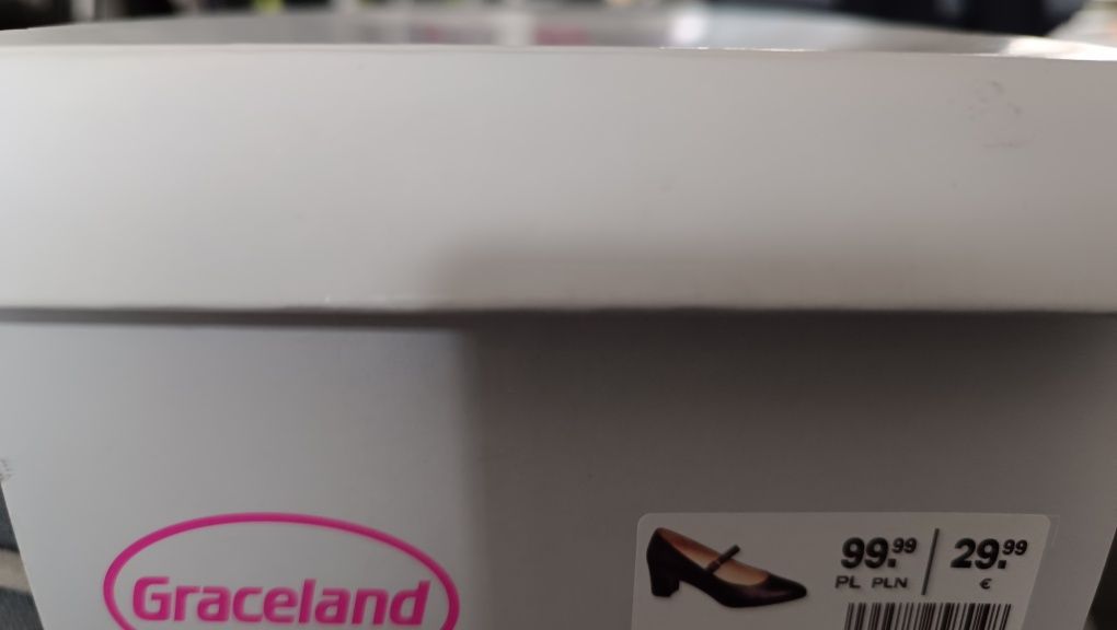 Buty na obcasie botki 38/39