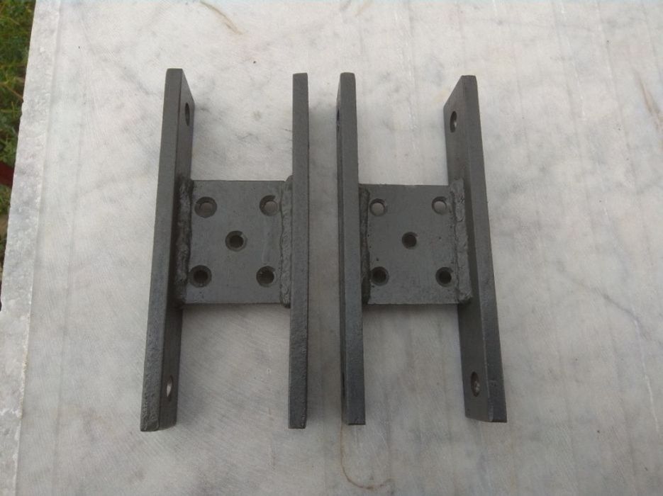 wieszaki resorów Frontera A /Isuzu rodeo