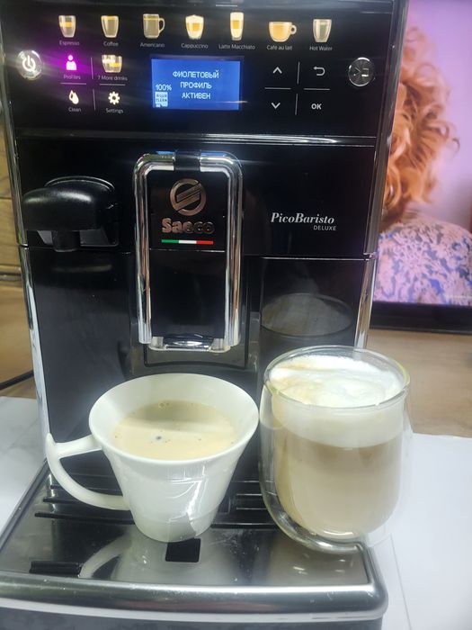 кавовамашинка Delonghi PicoBaristo Deluxe.