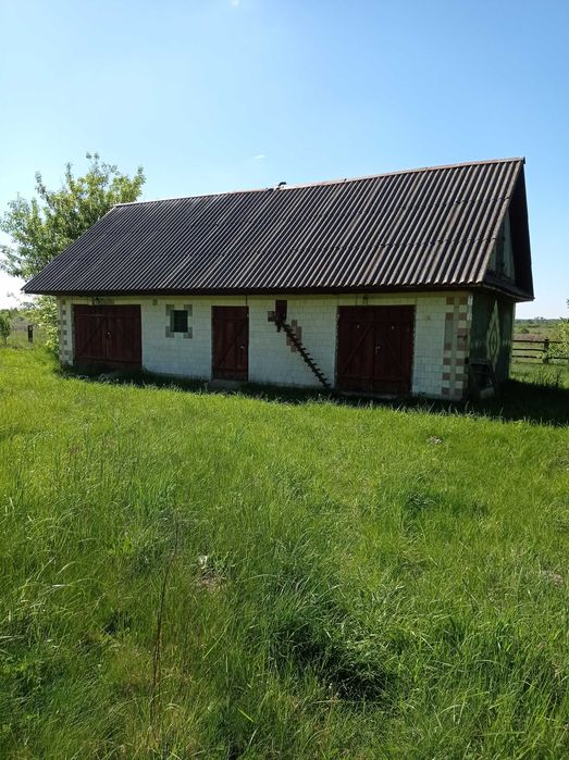 Будинок,хата в селі,незавершене будівництво
