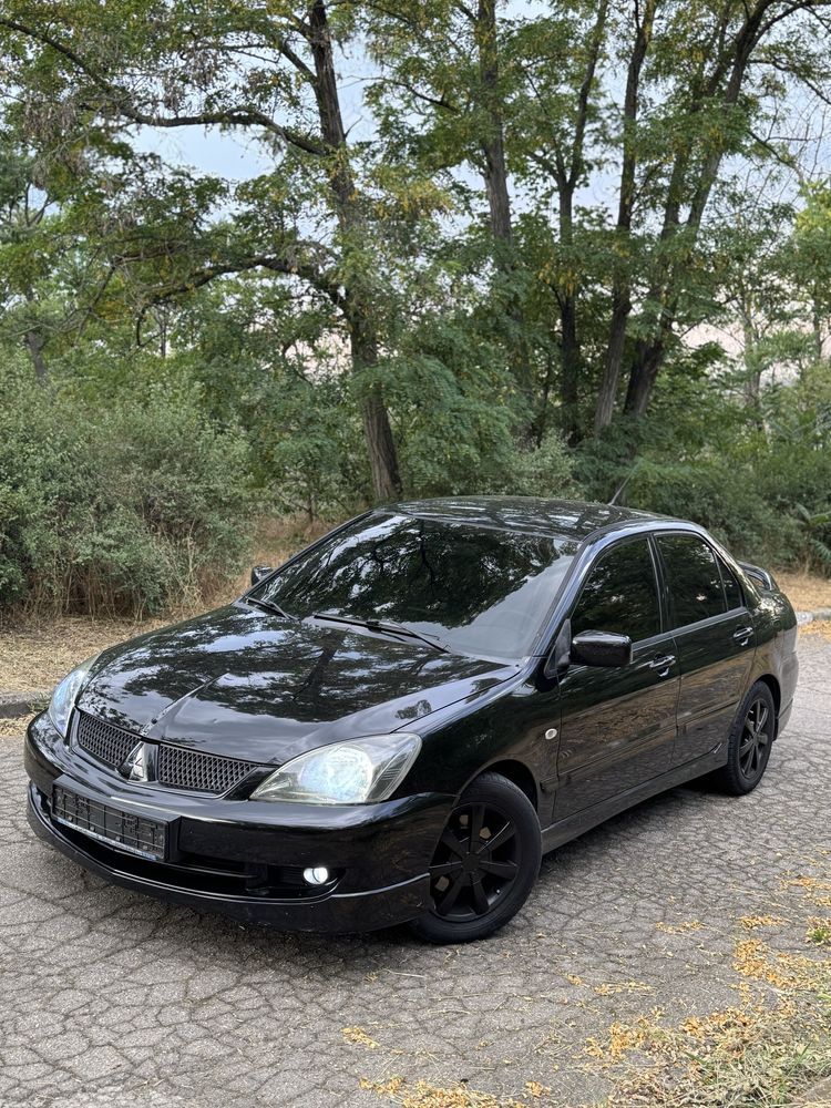Missibishi Lancer 9