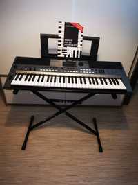 Keyboard Yamaha PSR-E443