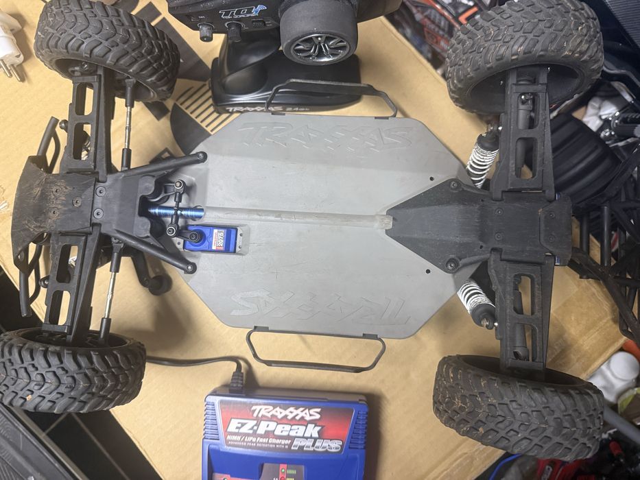 Traxxas slash + extras