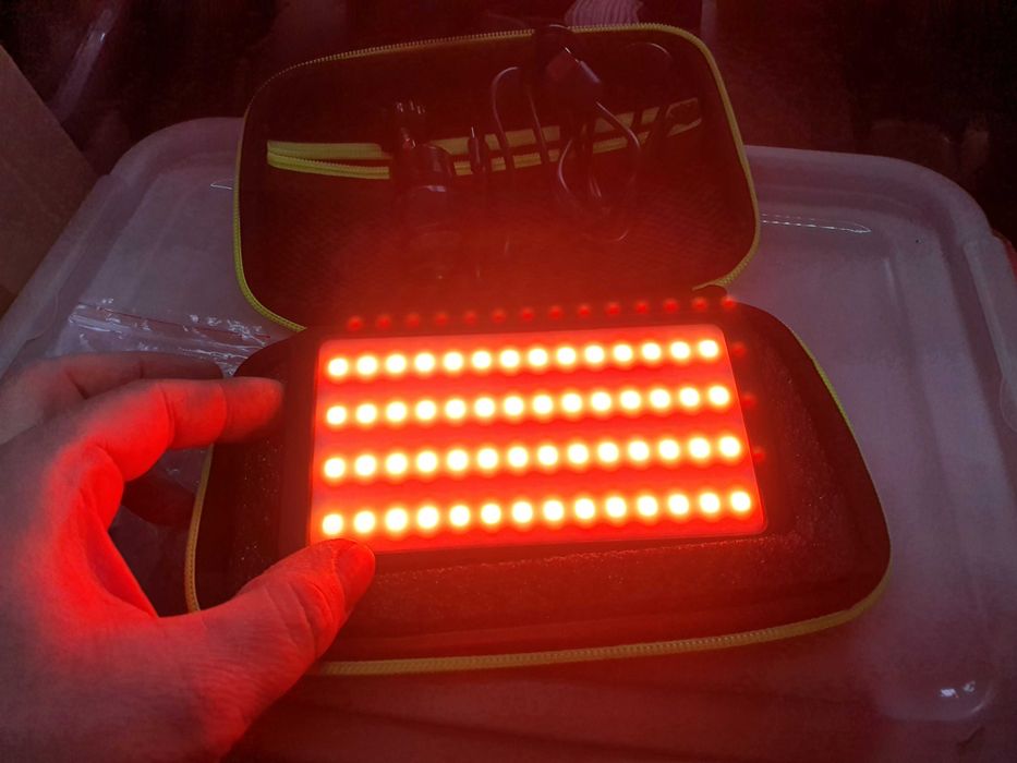 Lampa rgb prfom r100