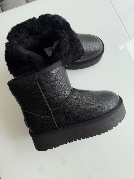 Уггі натуральна шкіра 36-23,5см