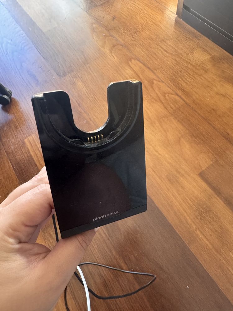 Carregador Plantronics para auscultadores