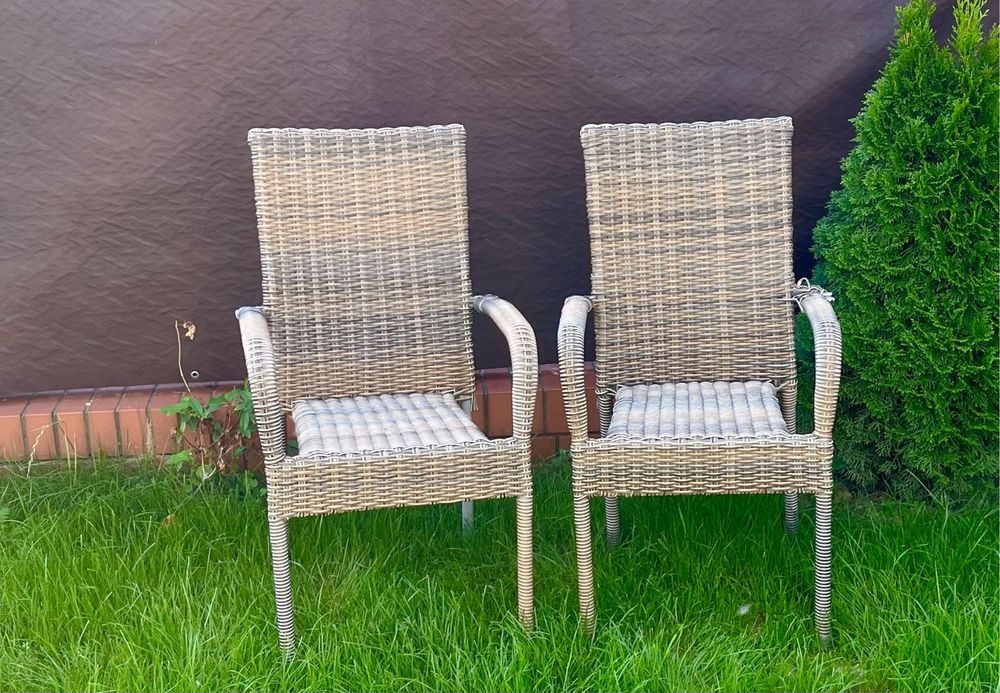 Krzesło krzesła rattanowe (techno rattan)