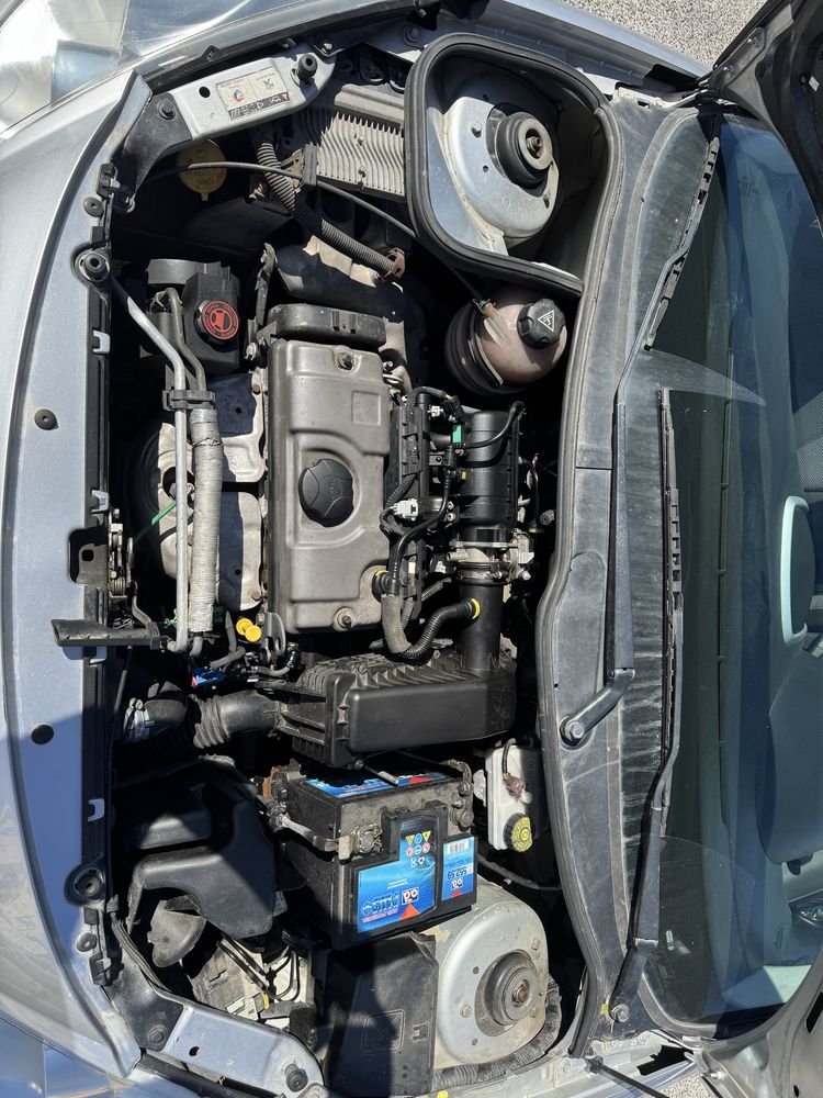 Peugeot 206+, 2011