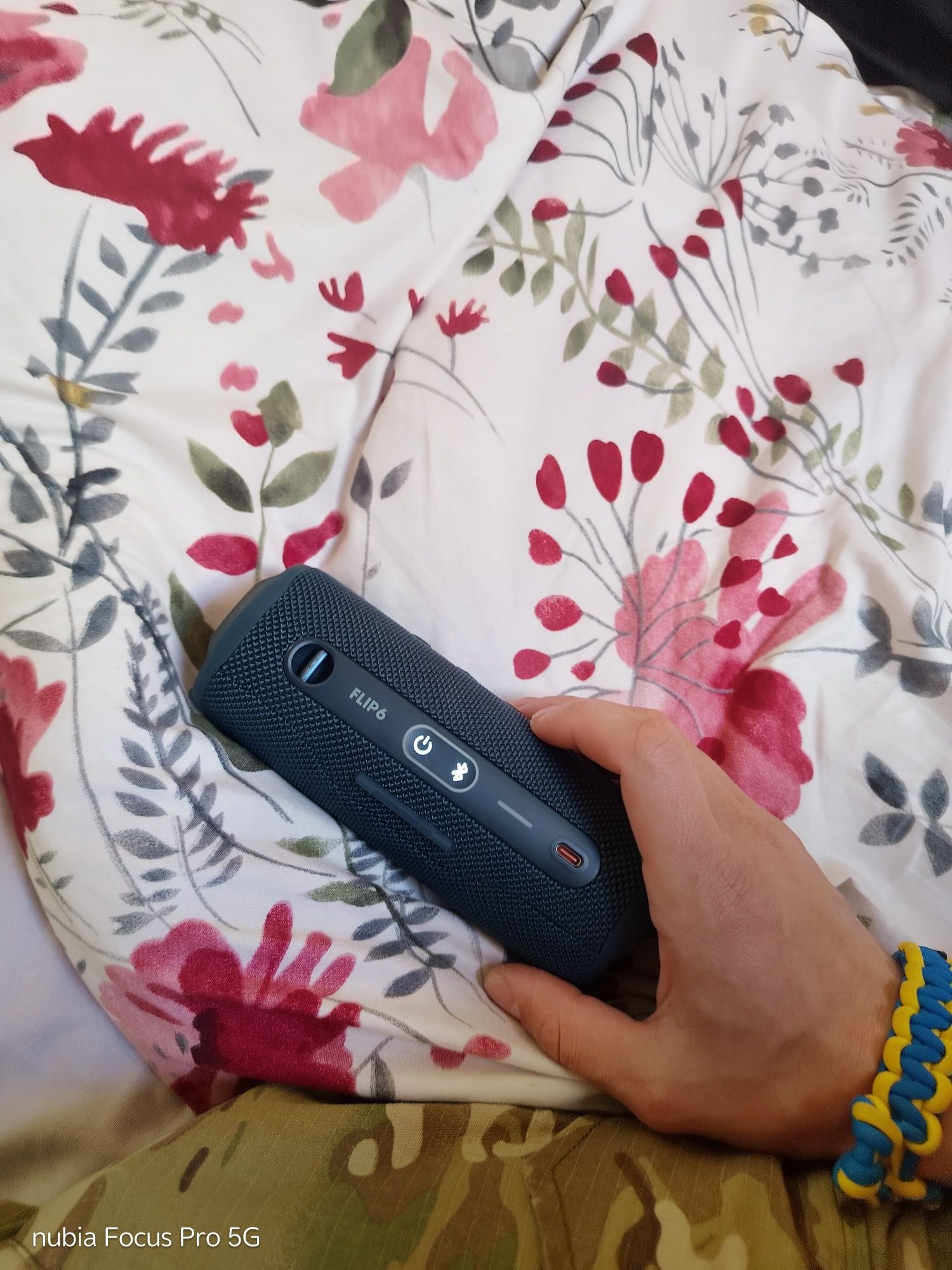 JBL Flip 6 состояние норм