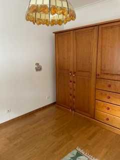 Casa como nova e bem situada