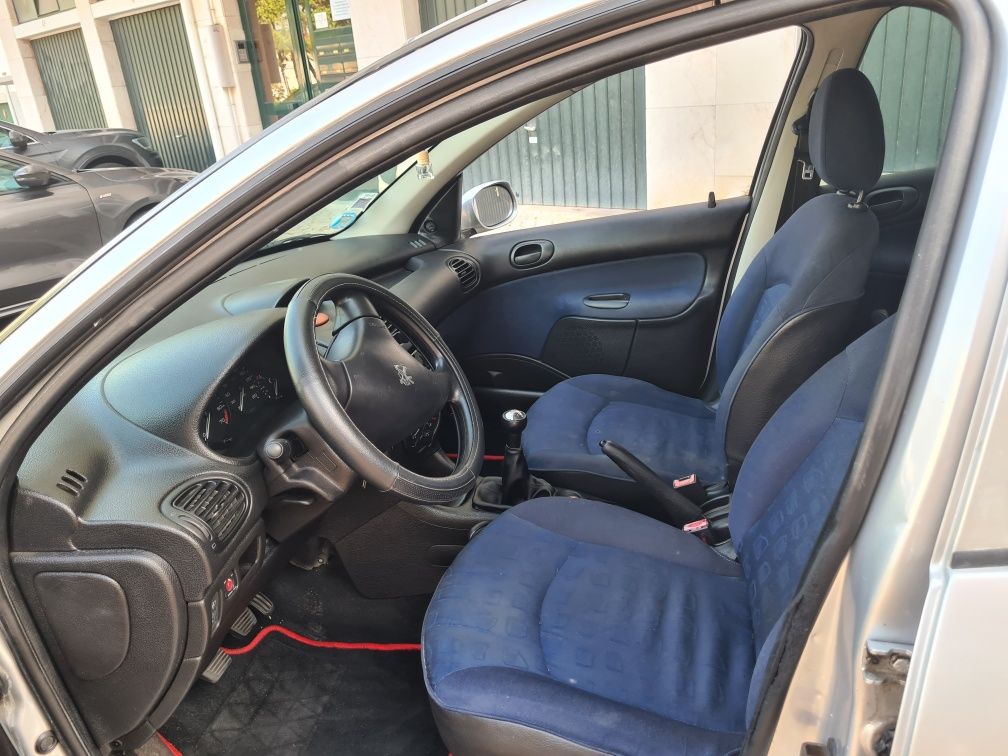 Pegeout 206 gasolina 1.1 2002