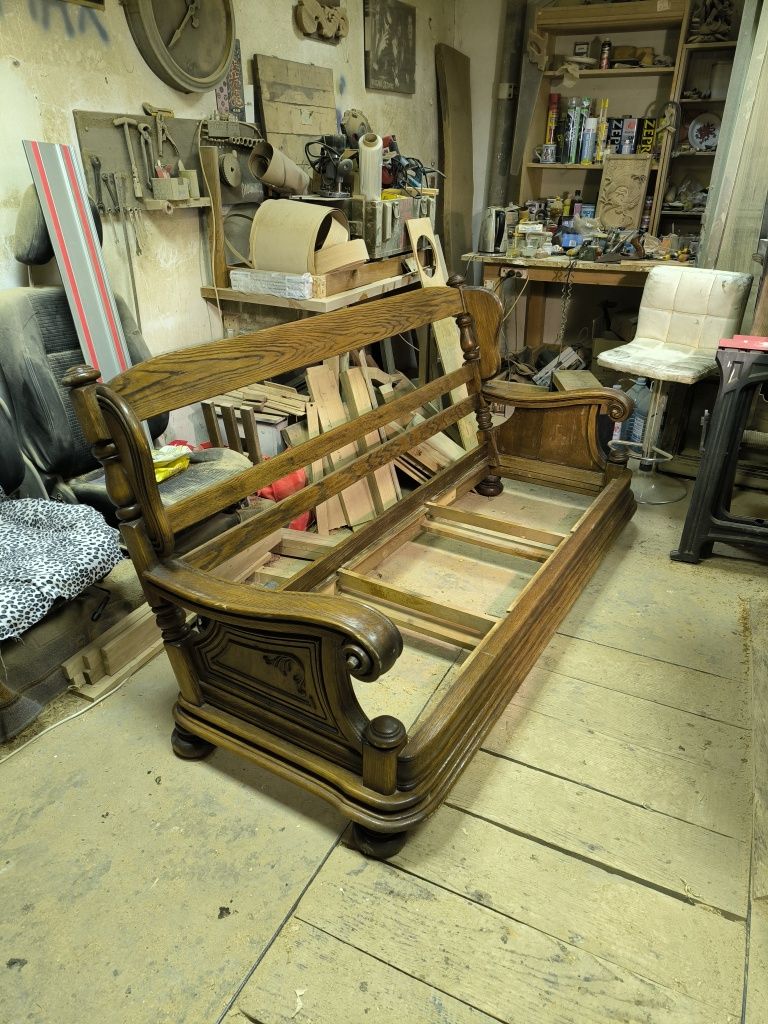 Thonet и дубовый диван