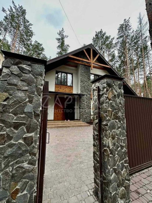 Оренда затишного двоповерхового будинку площею 200м² Бортничі Осокорки