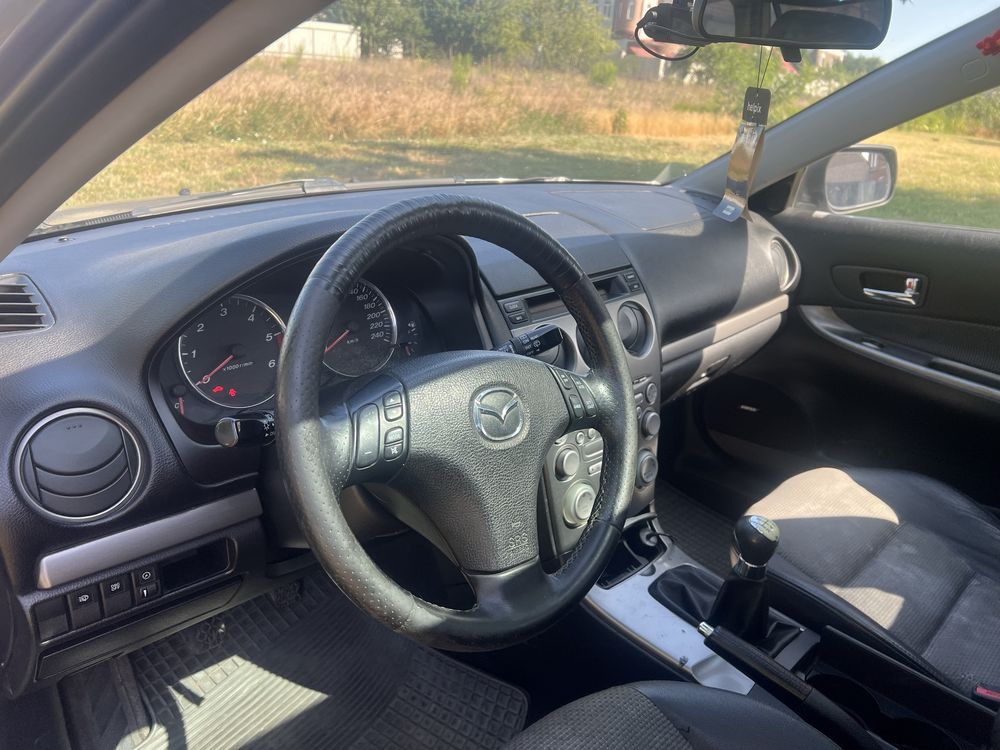 Мазда 6 , 2.0 дизель , 2004 год автомобиль машина mazda