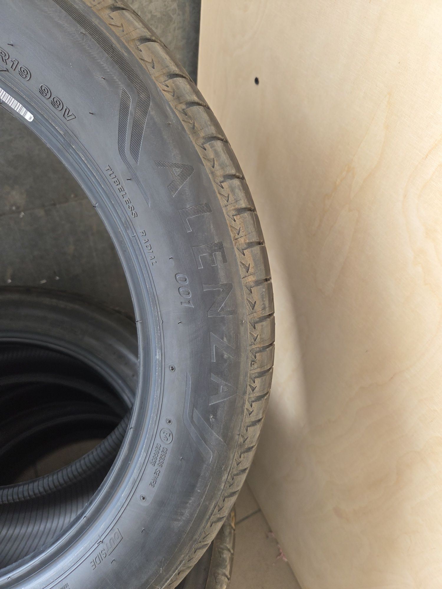 Opny Bridgestone Alenza 225/55 R19 nowe demo

Rozmiar: 225/55 R19