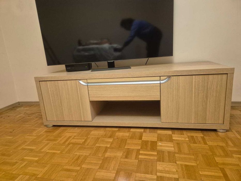 Szafka pod telewizor, za darmo