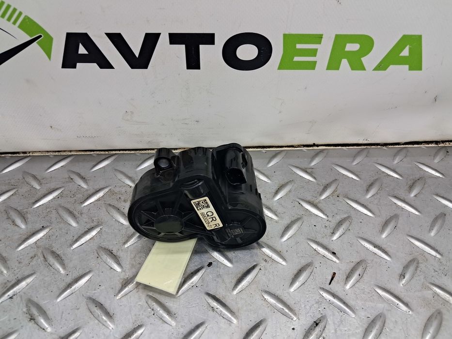 Мотор стояночного тормоза правый BMW BMW X1 F48 34216860008