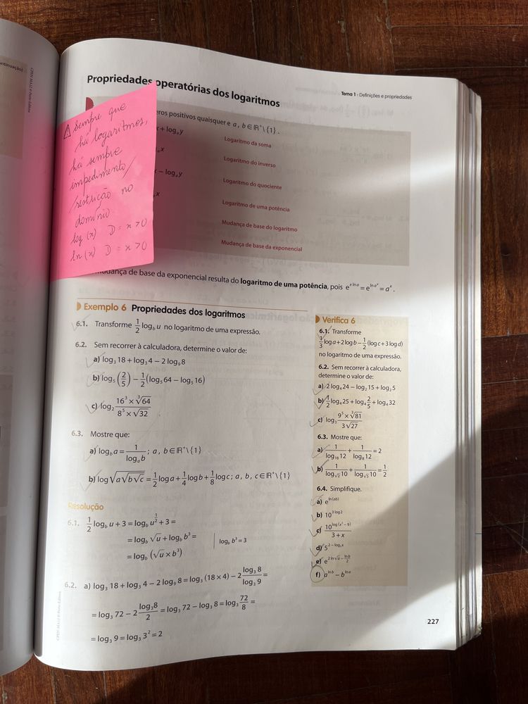 Livro Exame Nacional Matematica A (Porto Editora) 12 ano
