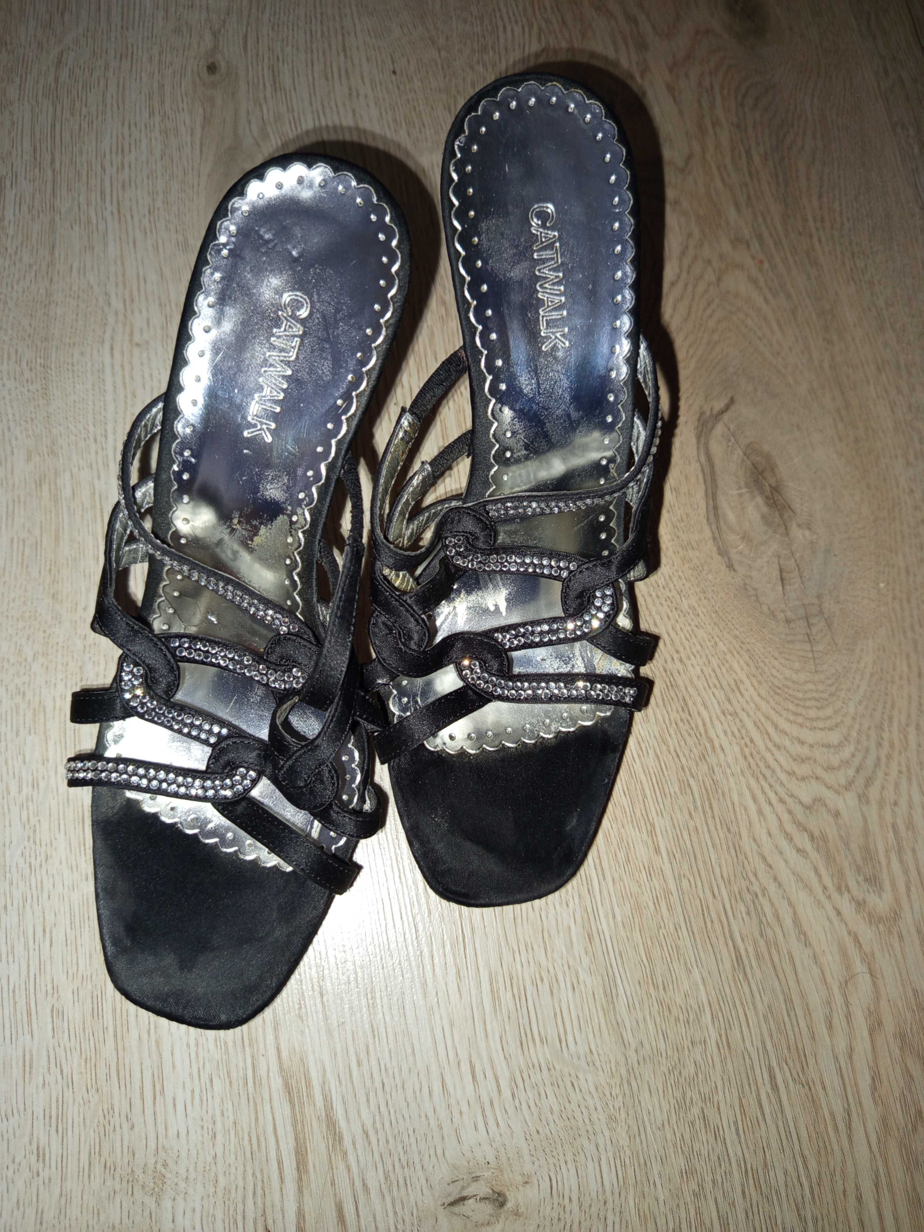 Buty szpilki klapki czarne srebrne r. 37