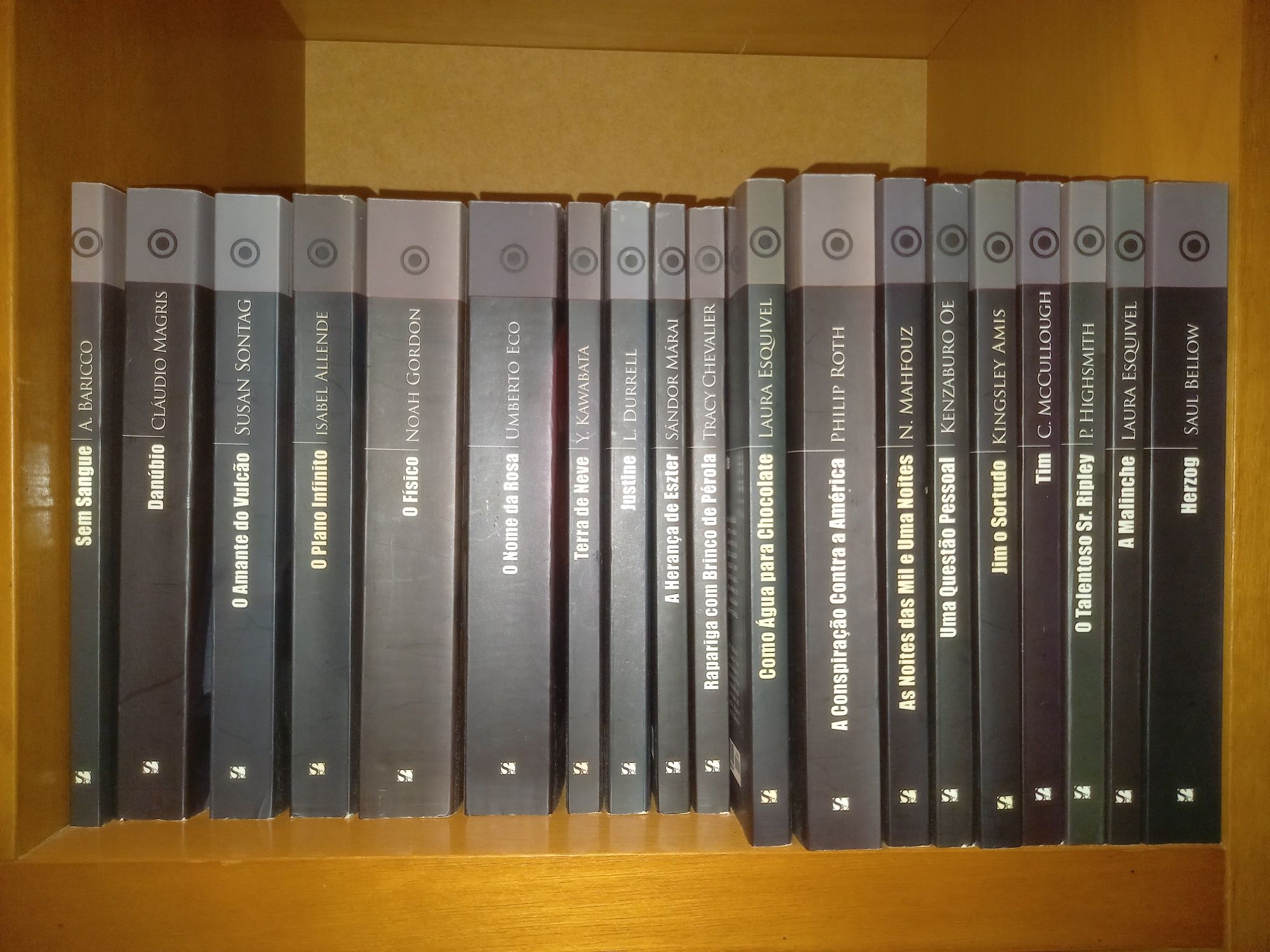 Livros em excelente
