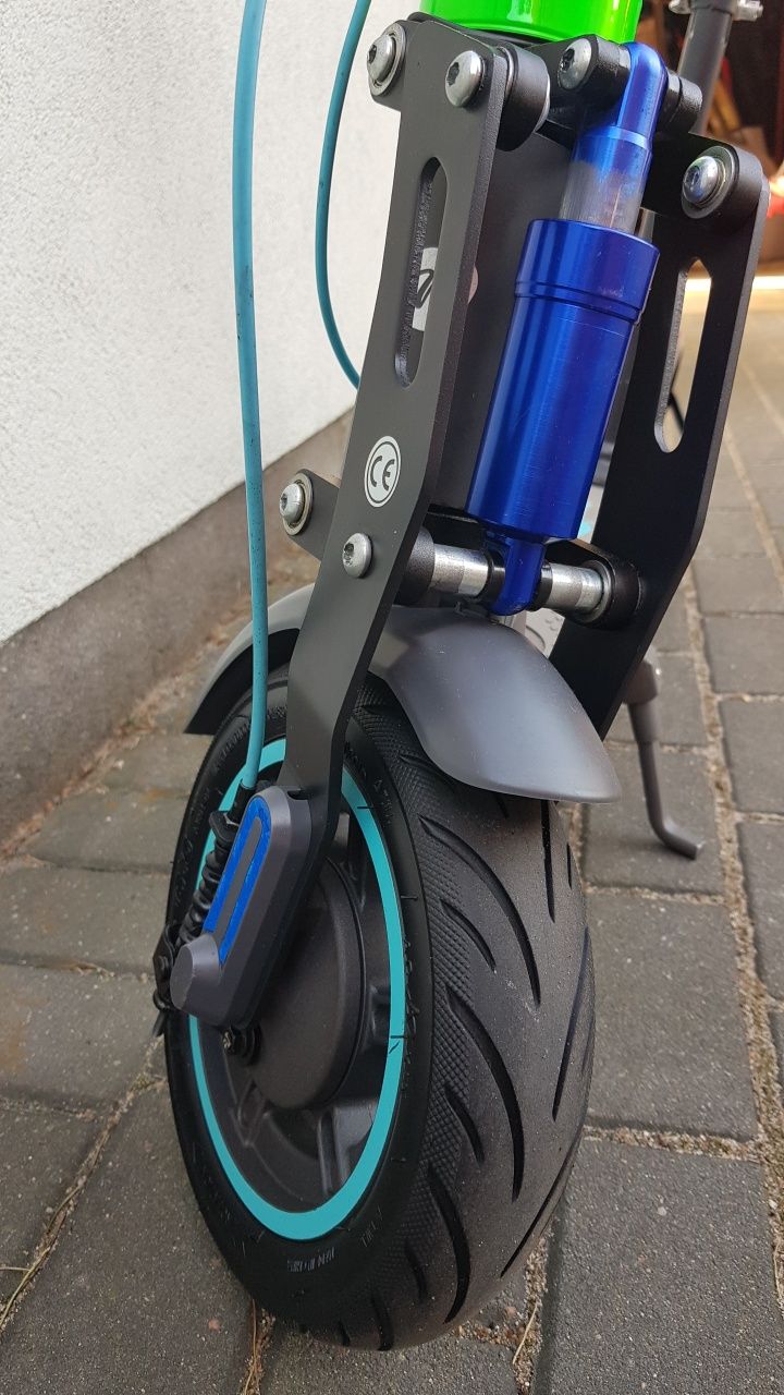 Hulajnoga Elektryczna Motus Scooty 10 2021 gwarancja