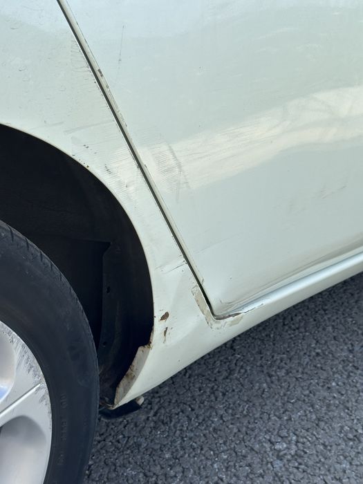 Продам Nissan Leaf