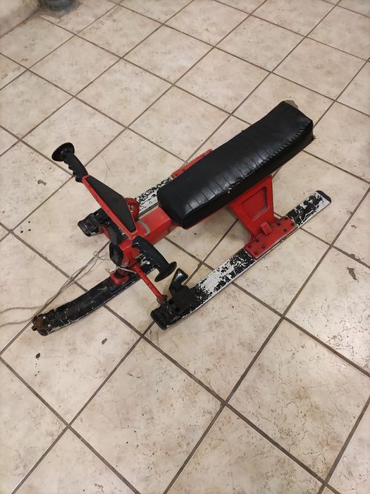 Skiboby sanki z czasów PRL