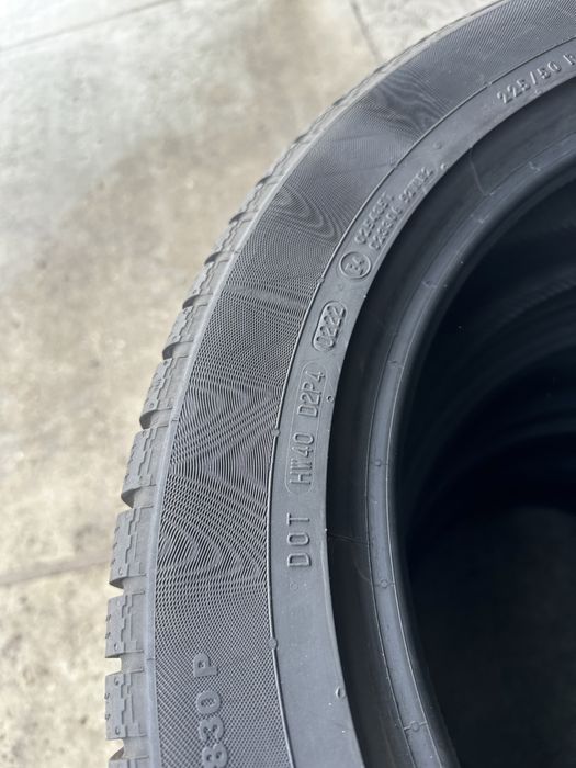 225/50/17 Continental Contin Winter Contact TS830P