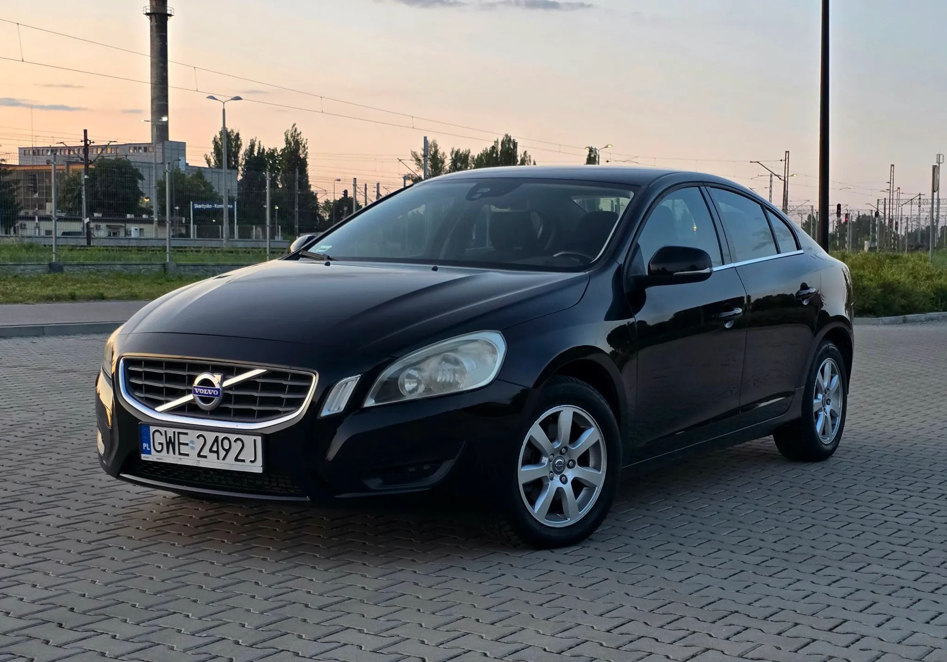 Volvo S60 1.6T 180KM Doinwestowane