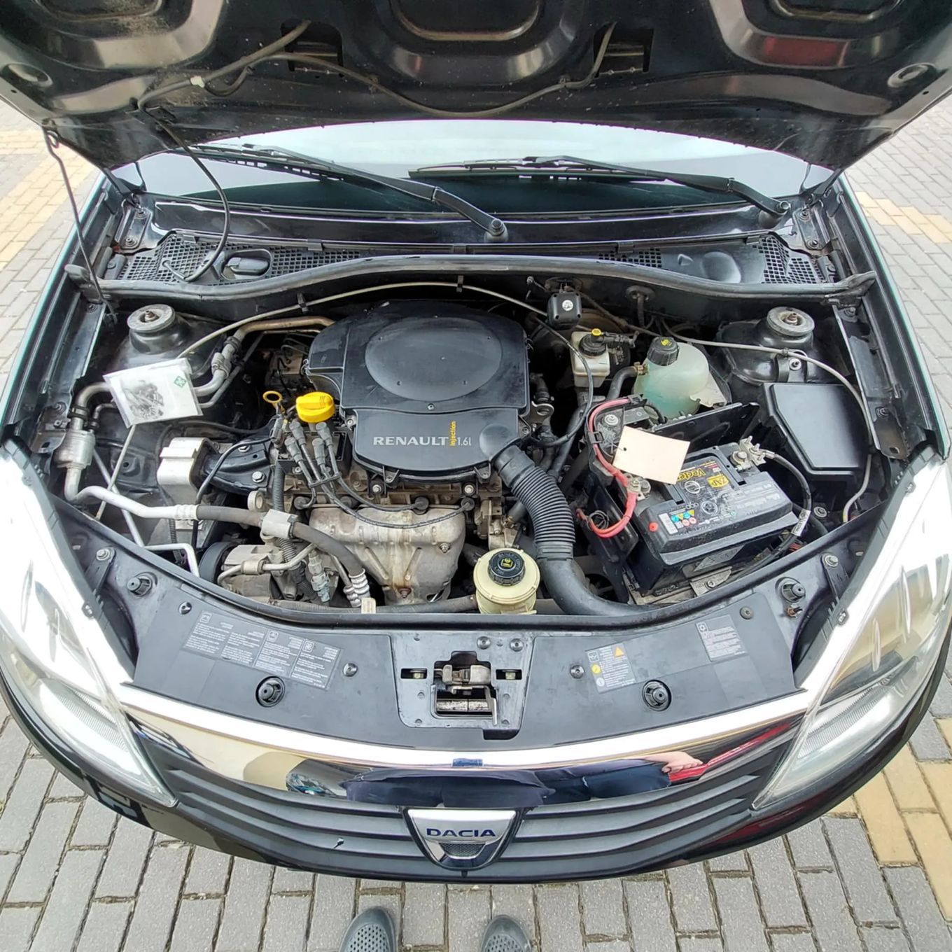 Dacia Sandero Sprzedam Dacię Sandero 1,6 rok produkcji 2009. PIERWSZY WŁAŚCICIEL