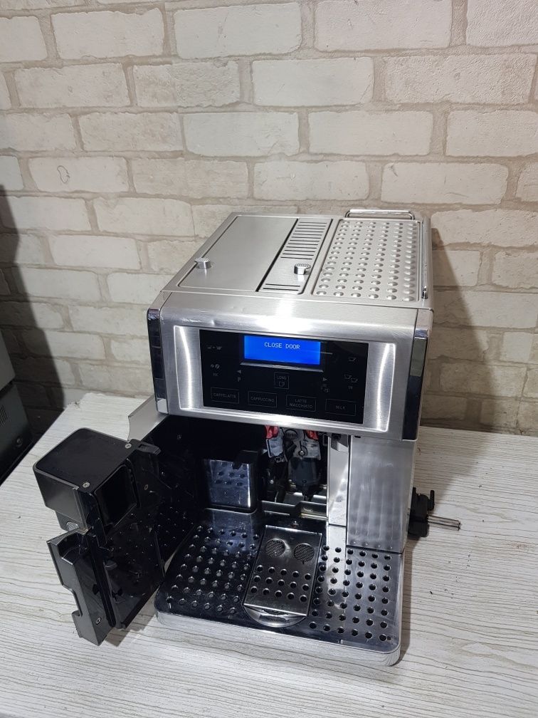 Кавомашина/кофемашина Delonghi б/у з Німеччини