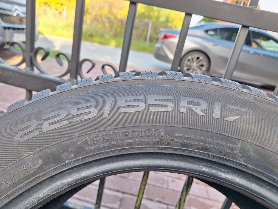 Opony zimowe Nokian WR Snowproof 2, 225/55R17, 2szt nowe