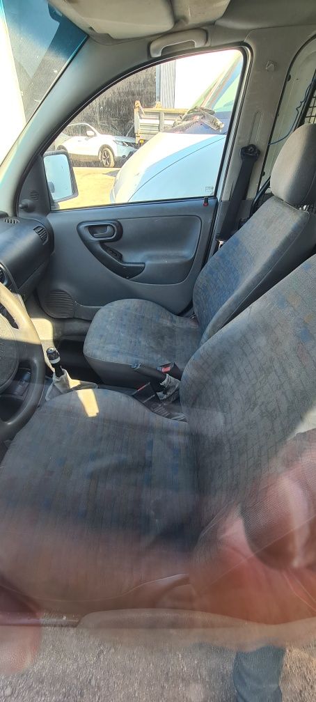 Opel combo 1.3 2005