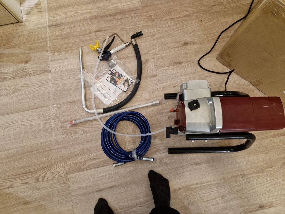 Maquina pintar 1800 watts airless